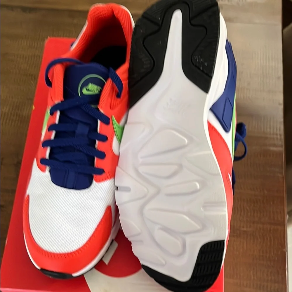 Nike LD victory (GS) Orange and Blue Sneakers with Sporty Silhouette Sz 6.5Y